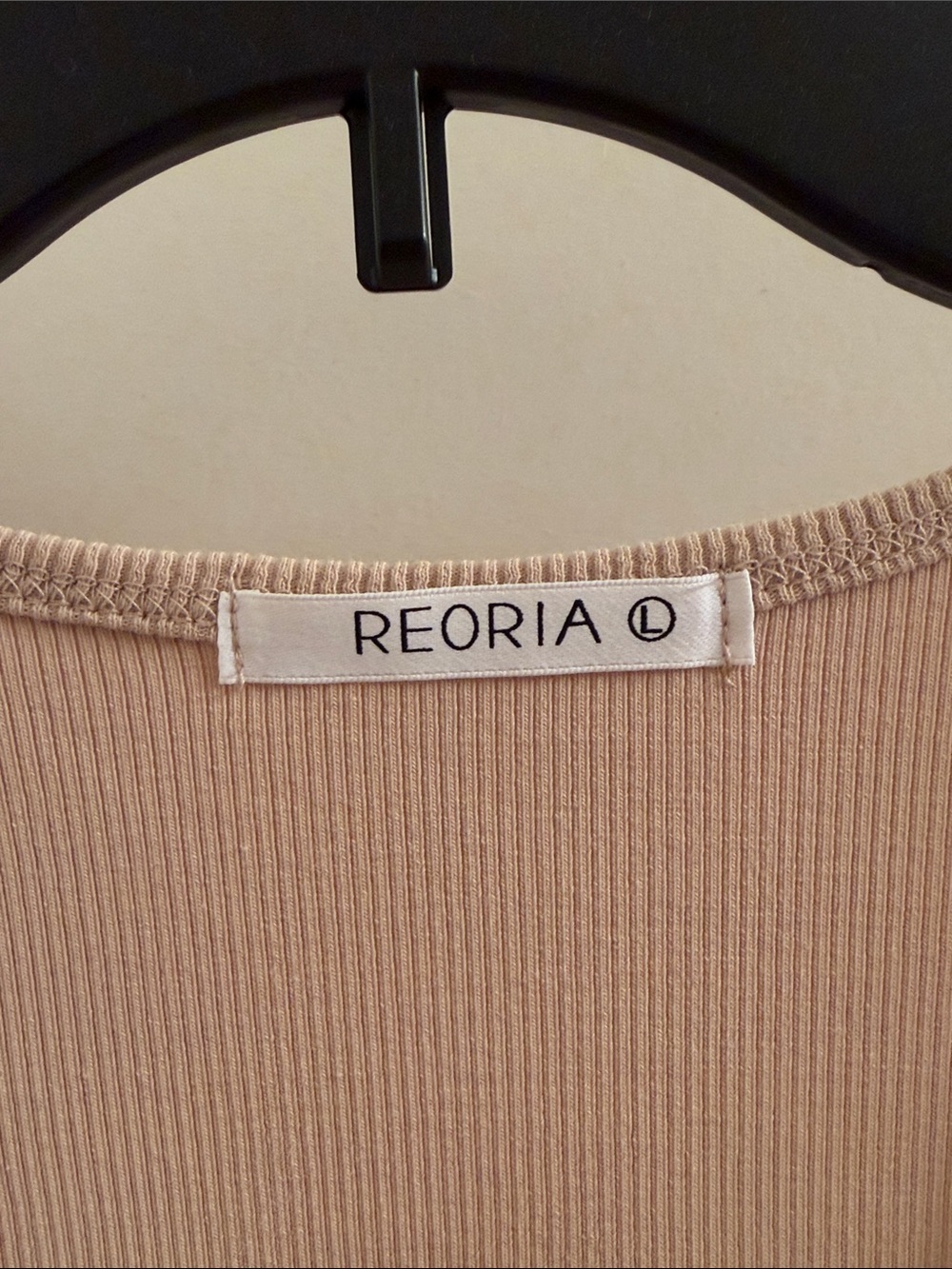 ReoRia Beige Ribbed Button-Front Tank Bodysuit - Picture 3 of 9